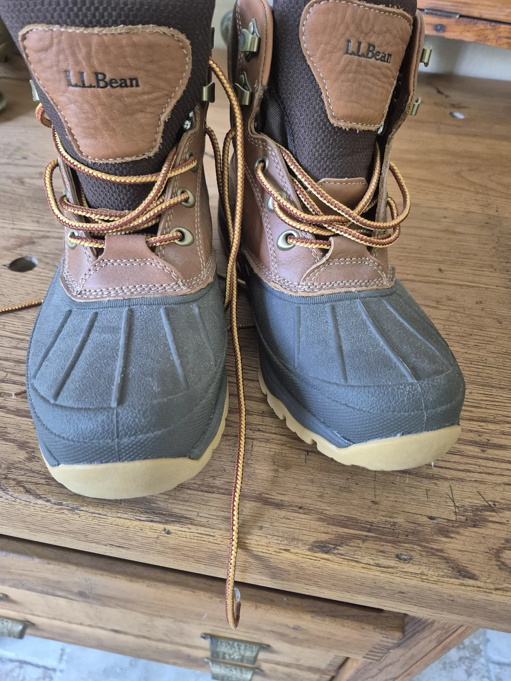 LL Bean Tek 2.5 Women's Size 9M Duck Boots Storm Chaser Hiking Primaloft 297728
